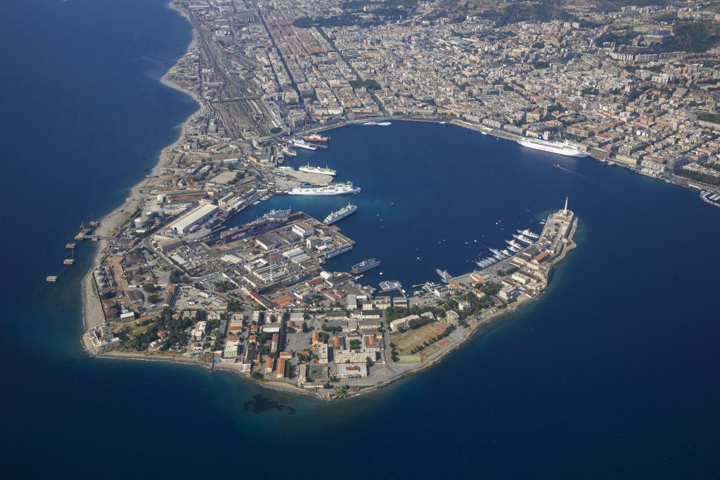 caronte e tourist dove si trova